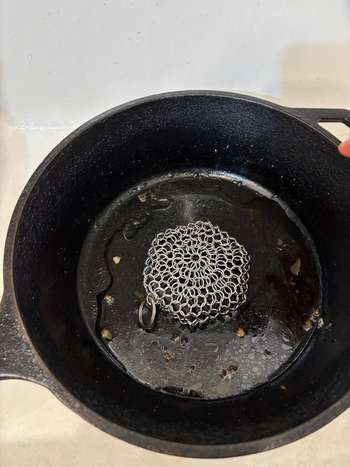 Cast Iron Stainless Steel Scrubber
