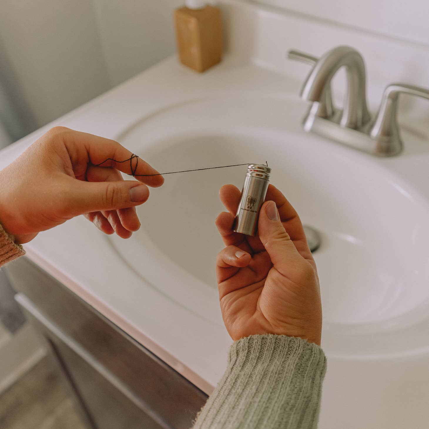 Vegan Biodegradable Floss--Steel
