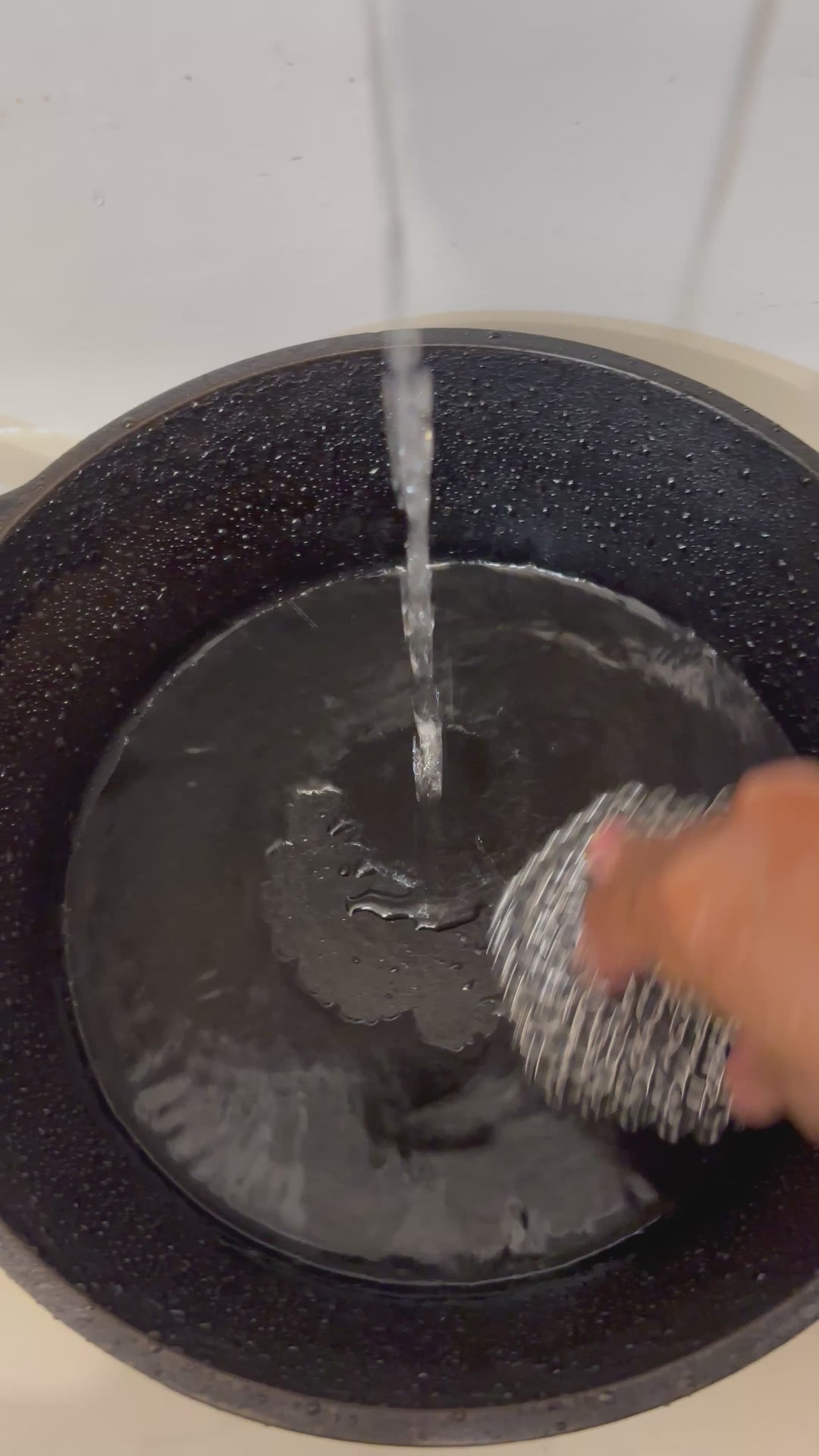 Cast Iron Stainless Steel Scrubber